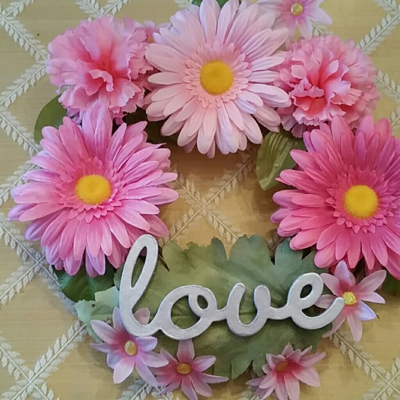 Handmade  wreath. - Picture 3 of 7